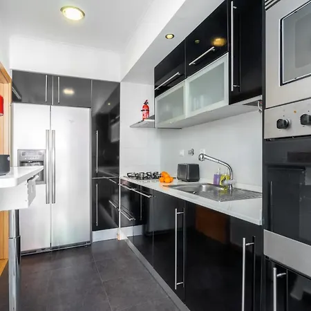 Whome Premium Family W/ Lift, Ac & Barbecue Lissabon